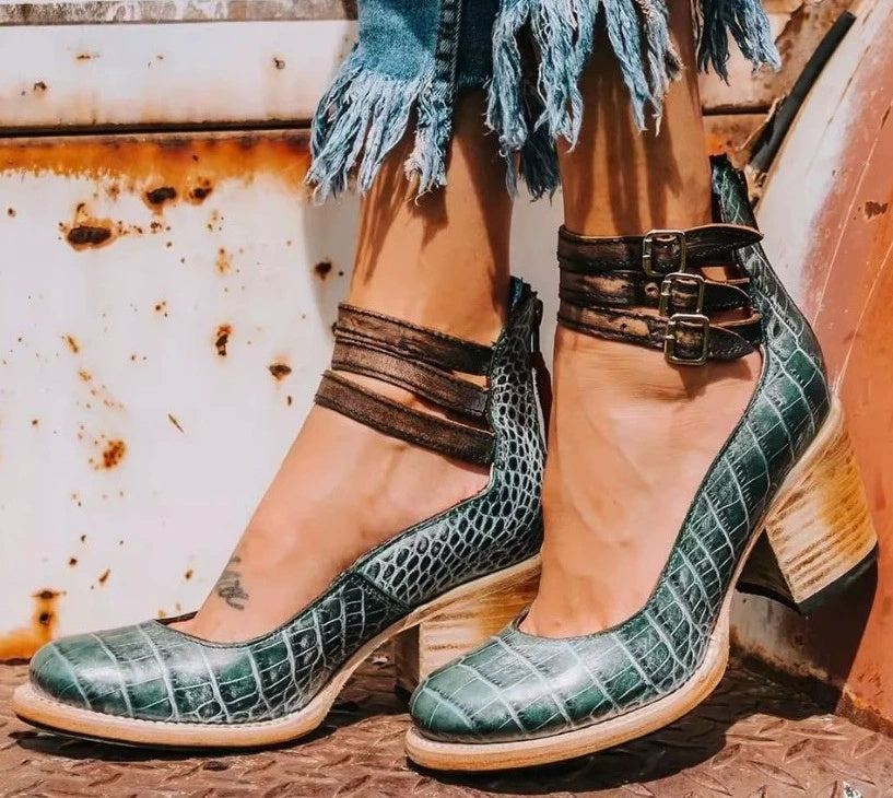 Escarpins à talons hauts