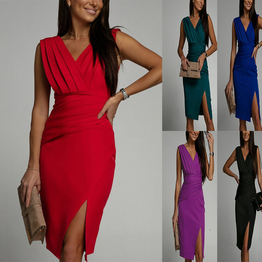 Robe d'été sans manches à col en V .